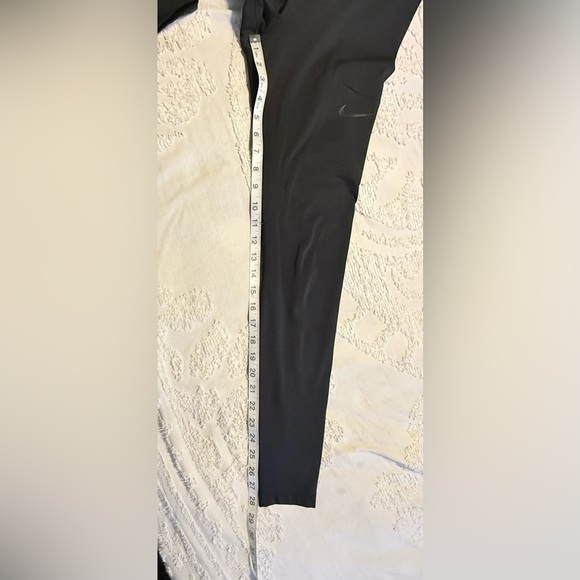 Nike Charcoal Performance Leggings - Picture 5 of 7